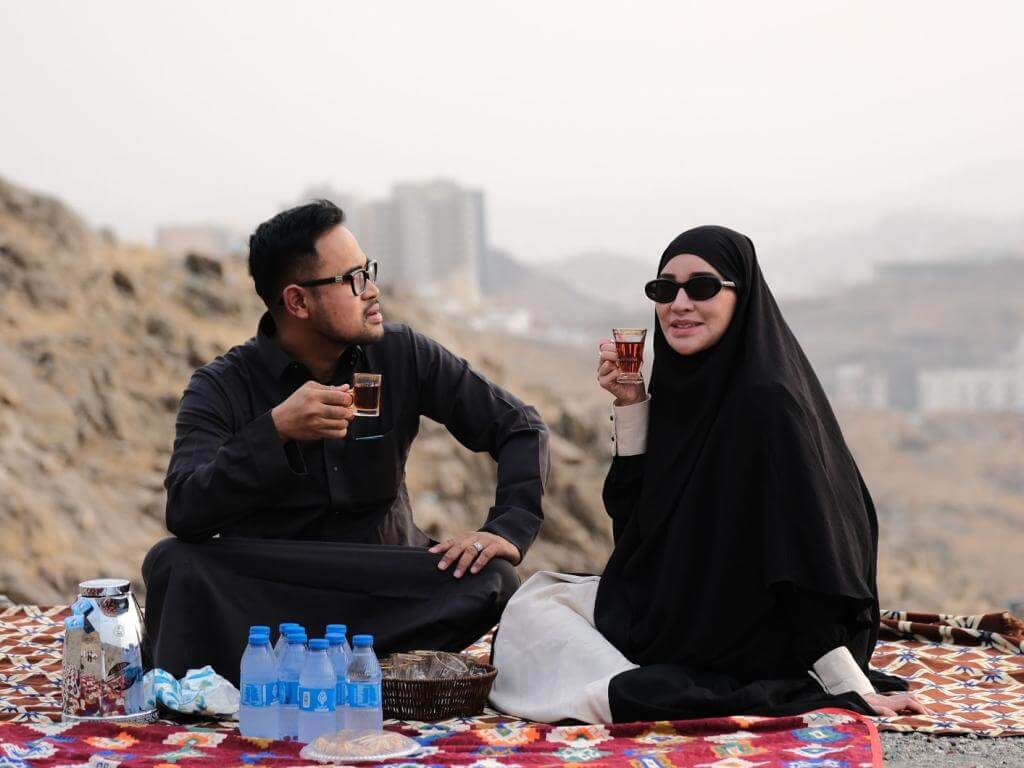 Gilang Widya (juragan 99) dan Shandy Purnamasari