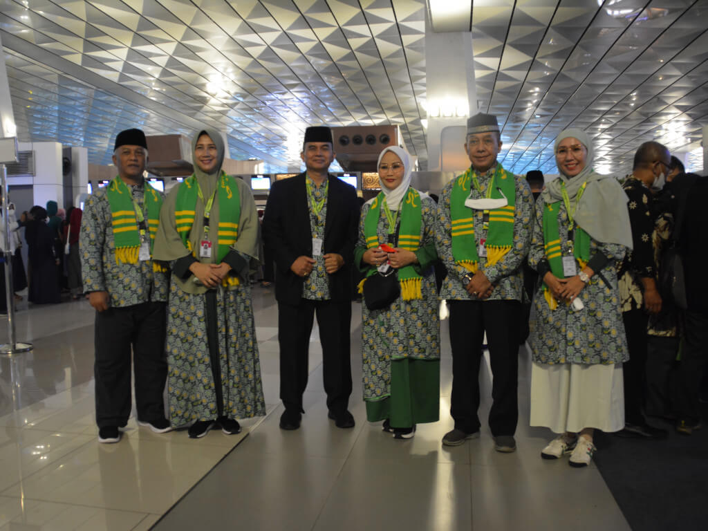 KEBERANGKATAN 02 APRIL 2022