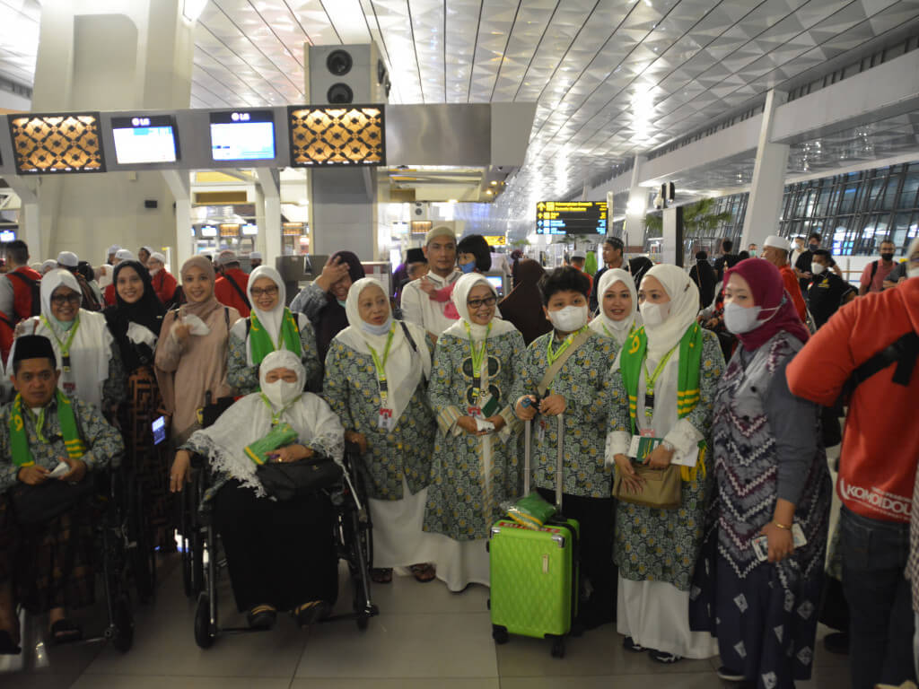 KEBERANGKATAN 13 APRIL 2022