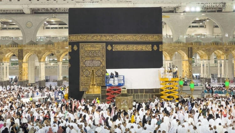 Kiswah-Kabah.jpeg