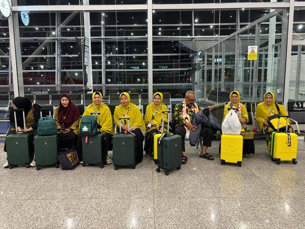 Umrah Awal Musim Group Padang - 21 April 2025