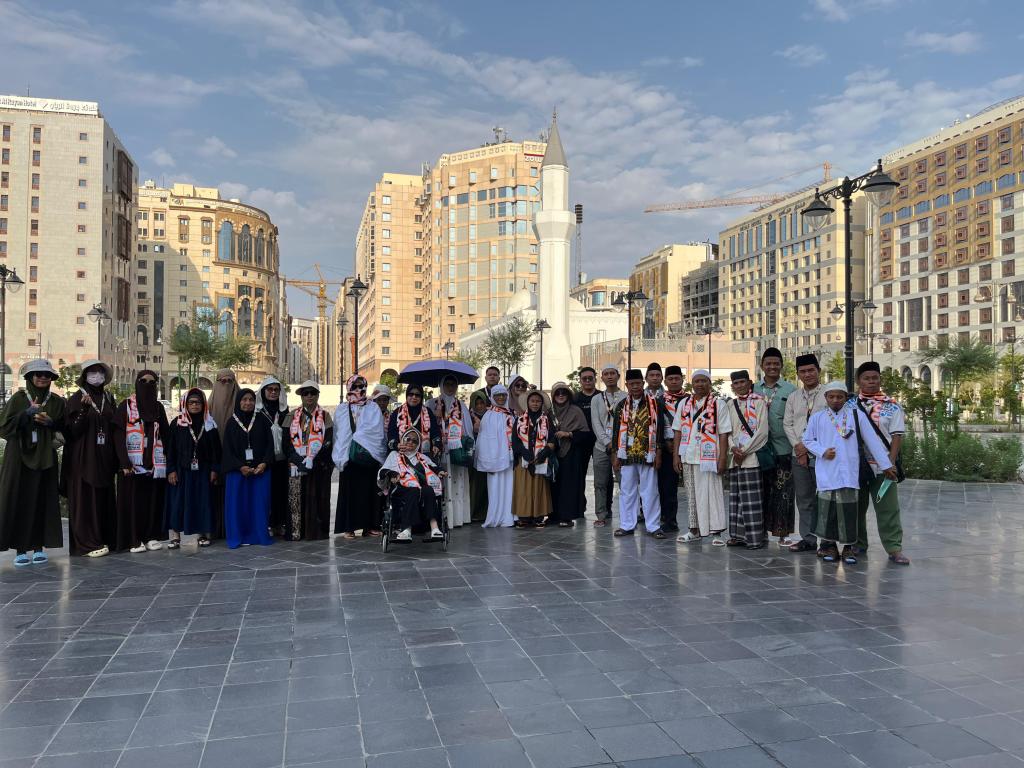 Umrah Plus China 21 September 2025