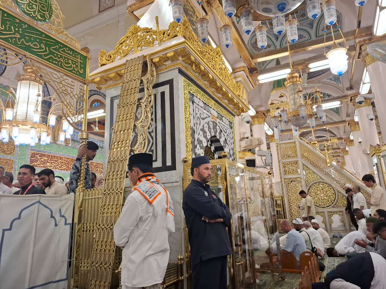 WhatsApp Image 2024-10-19 at 21.33.55.jpeg