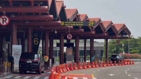 terminal-2f-bandara-soetta-layani-jemaah-haji-2026-begini-kesiapannya-1776648239985_169.jpeg