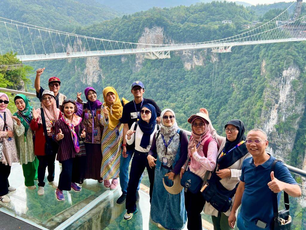 Glass Bridge