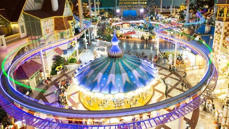 artikel lotte world senen.jpg