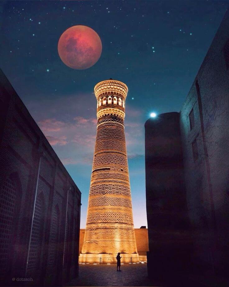 Potret Kalon Tower / Kalyan Minaret di Bukhara