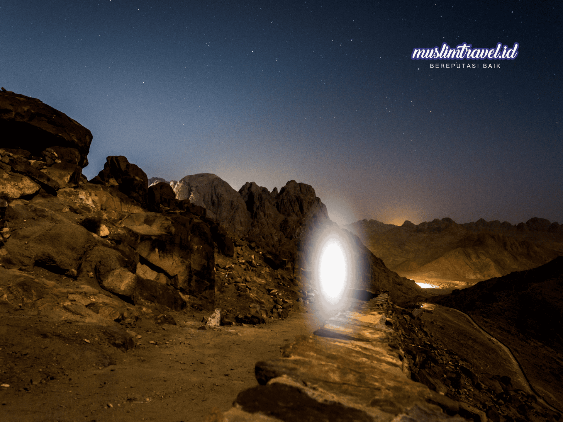 Flyer paket Produk New Umrah 2025 (WEB) (9).png