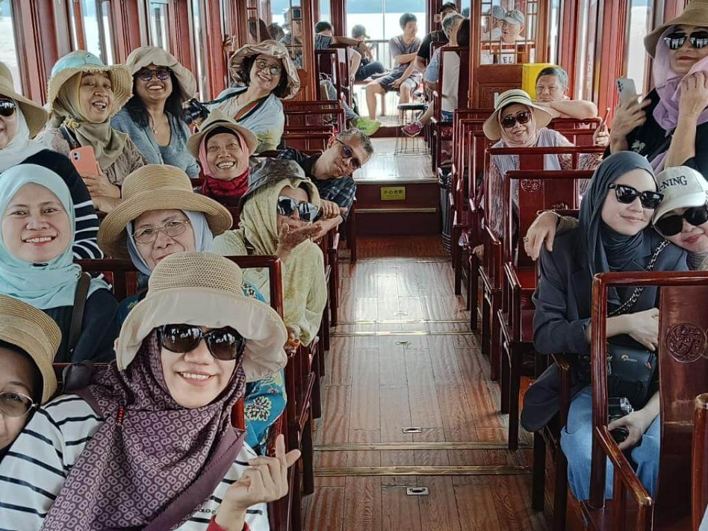 Wuzhen Water Town-Dongzha muslimtravel.id