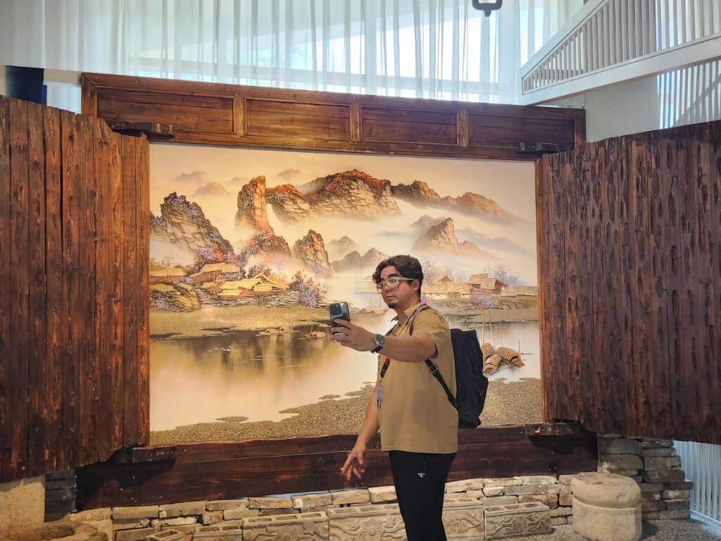 Zhangjiajie Fenghuang Chongqing 29 Juni 2025