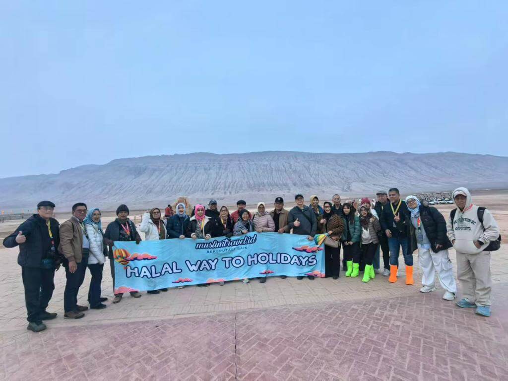 xinjiang muslimtravel.id november 2025