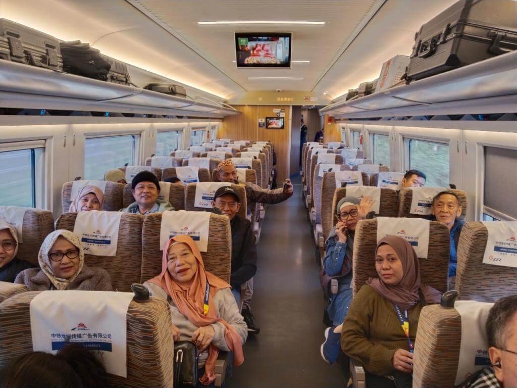 beijing shanghai suzhou hangzhou muslimtravel.id