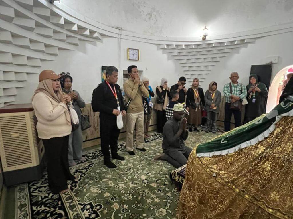 MACAU GUANGZHOU SHENZHEN ZHUHAI MUSLIMTRAVEL.ID 2025