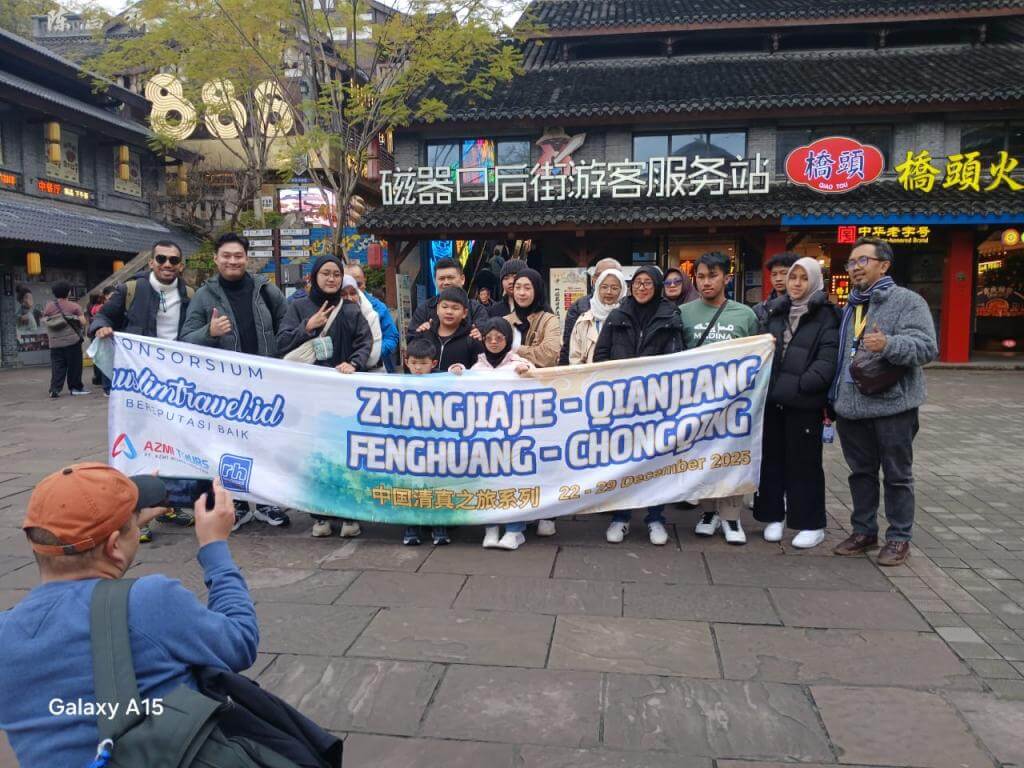 ZHANGJIAJIE CHONGQING 22 DESEMBER 2025 MUSLIMTRAVEL.ID