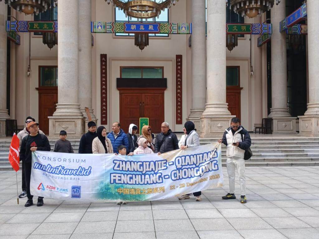 ZHANGJIAJIE CHONGQING 22 DESEMBER 2025 MUSLIMTRAVEL.ID