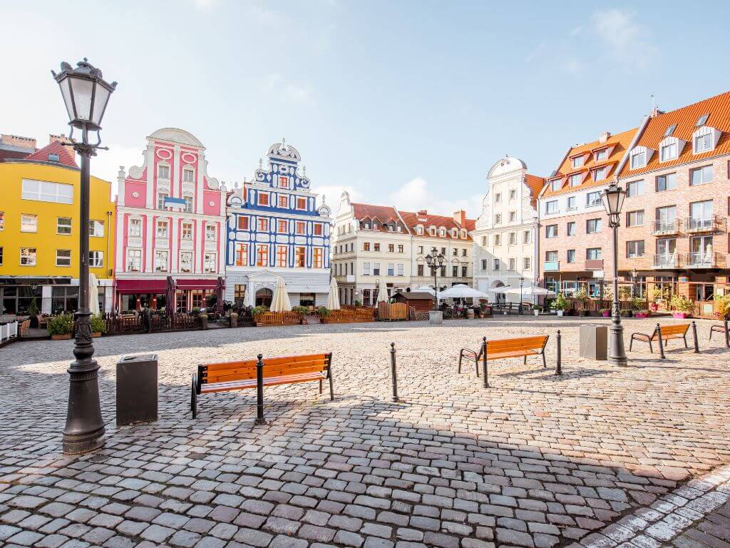 Flyer paket Produk New Umrah 2025 (WEB) (8).jpg