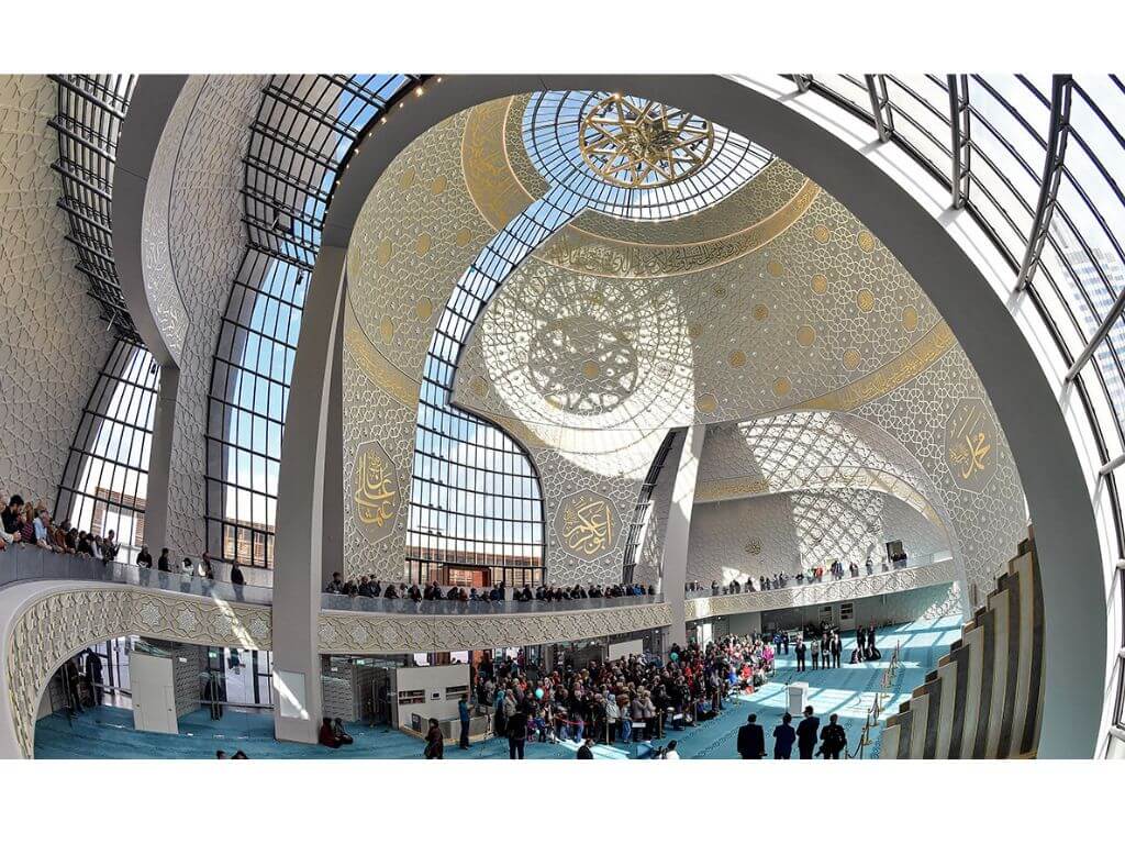 inside cologne mosque.jpg