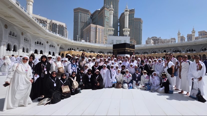 jamaah umrah dagowisata.jpg