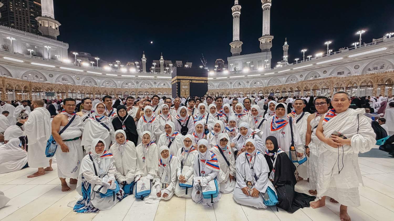 jamaah travel umroh bandung.jpg