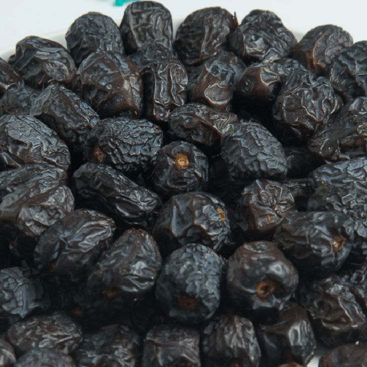 kurma ajwa.jpg