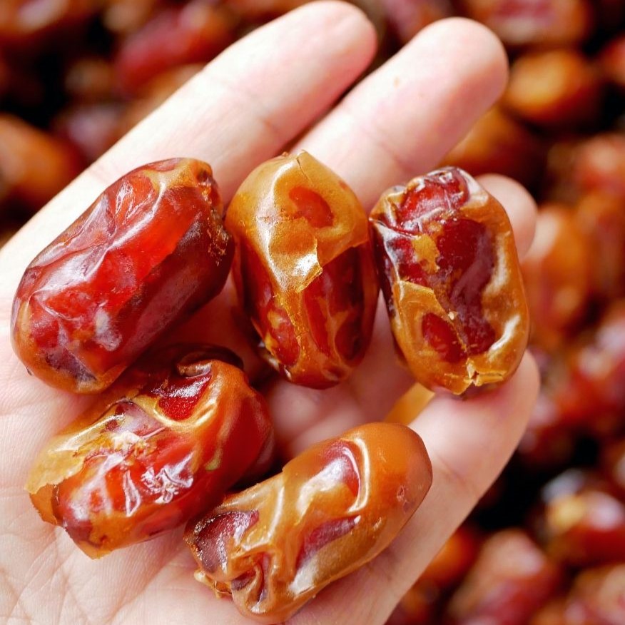 kurma khalas.jpg