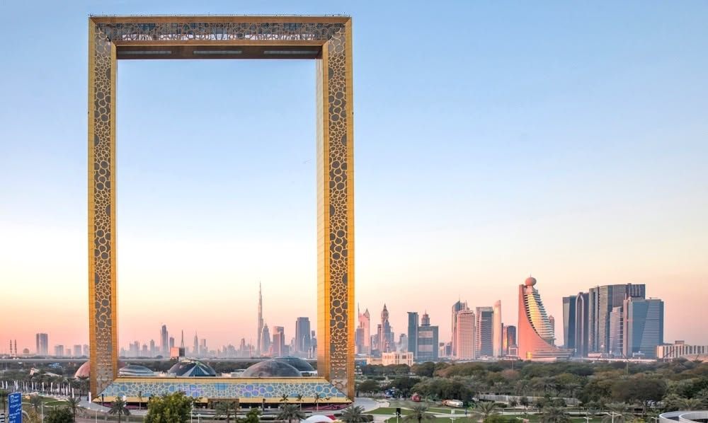 Dubai frame.jpg