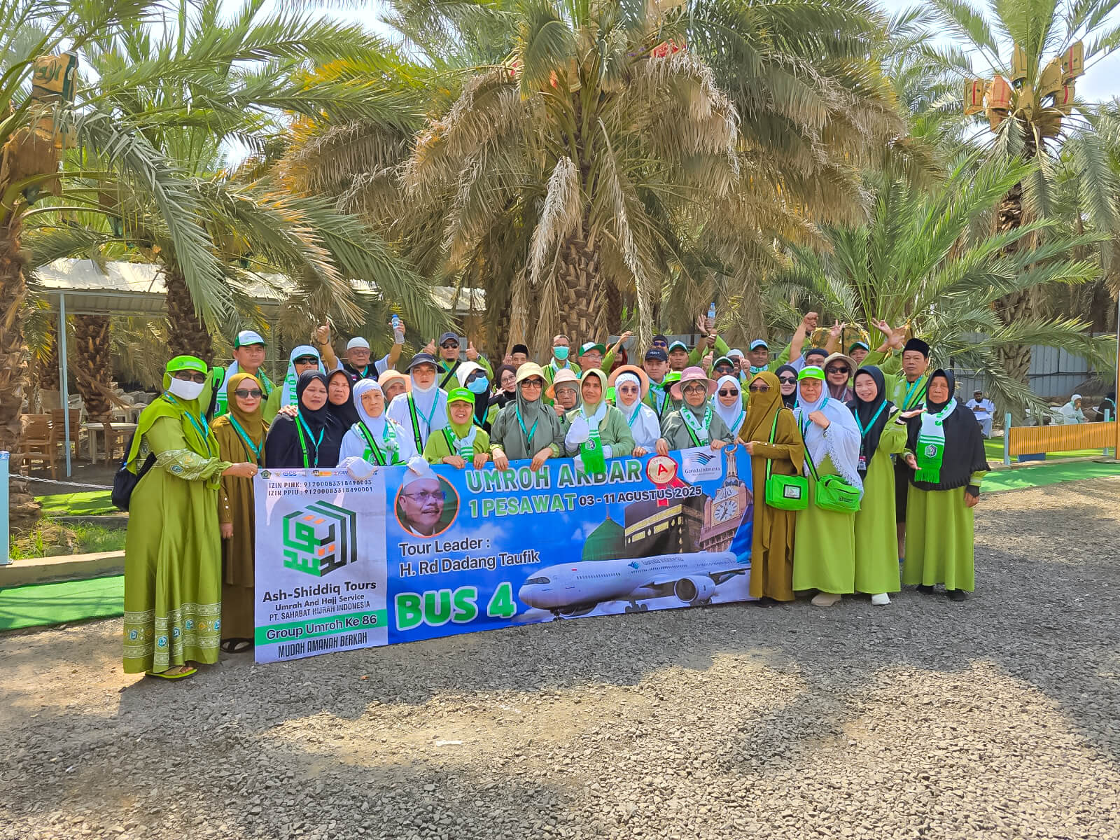 ashshiddiqtours.co.id