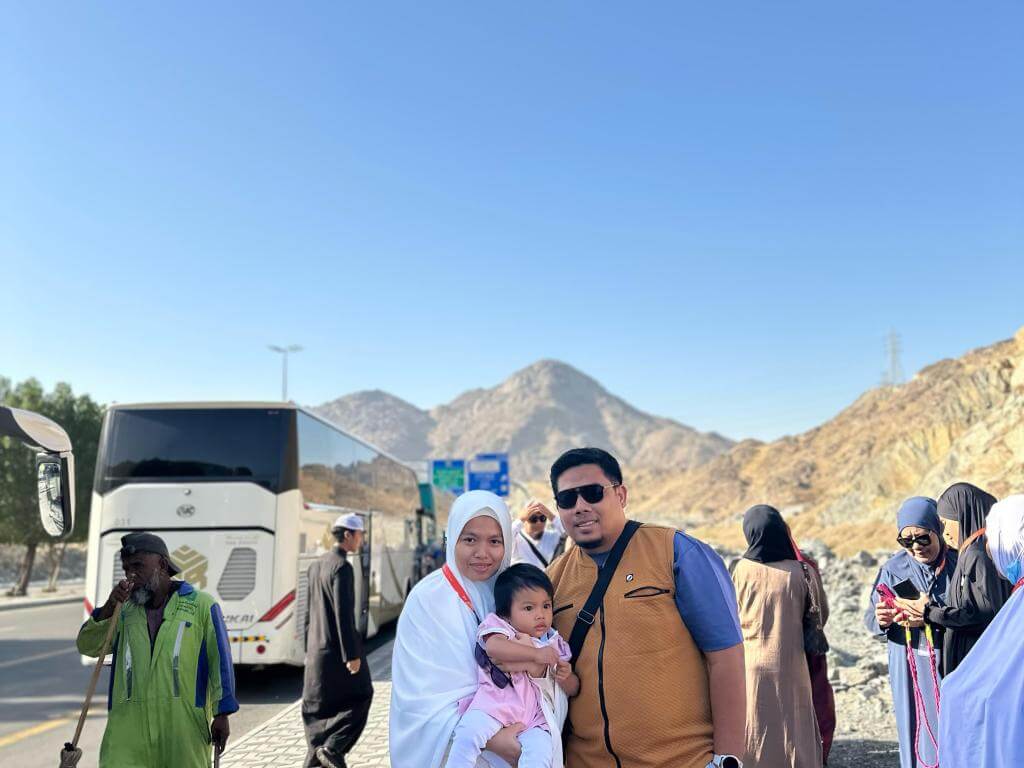 UMRAH APRIL