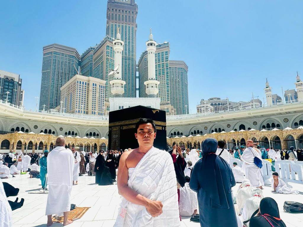 UMRAH APRIL