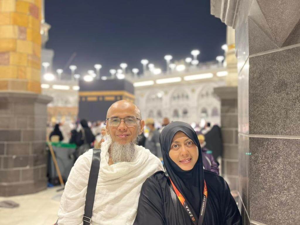 UMROH ZARA TOUR & TRAVEL