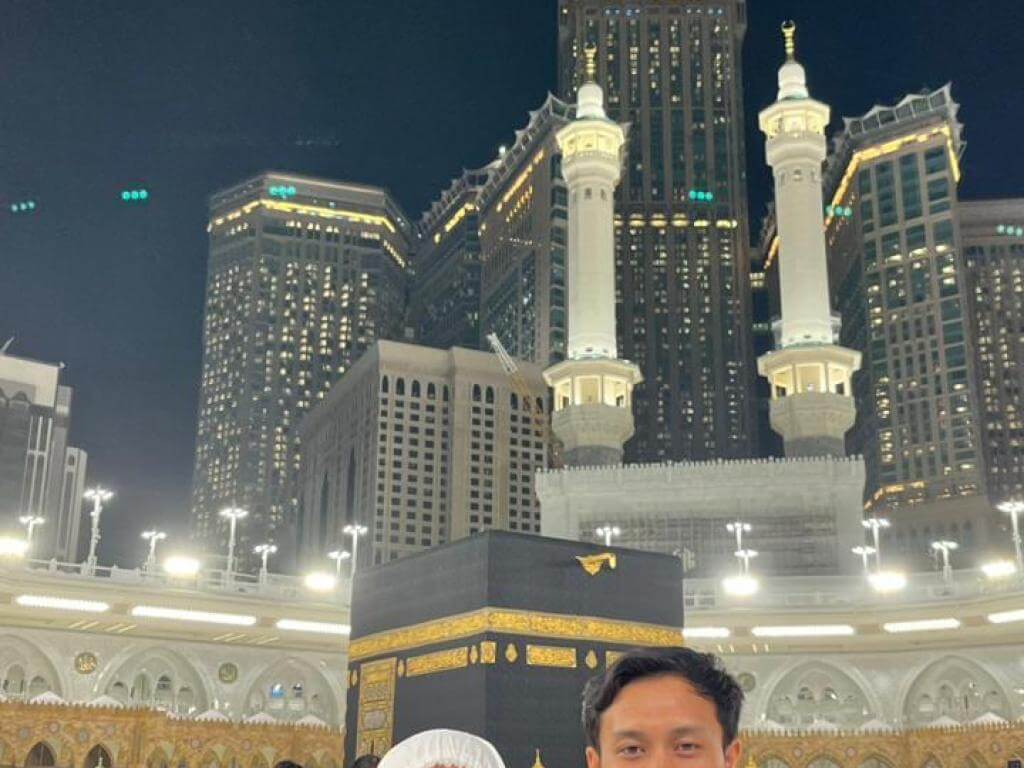 UMROH ZARA TOUR & TRAVEL