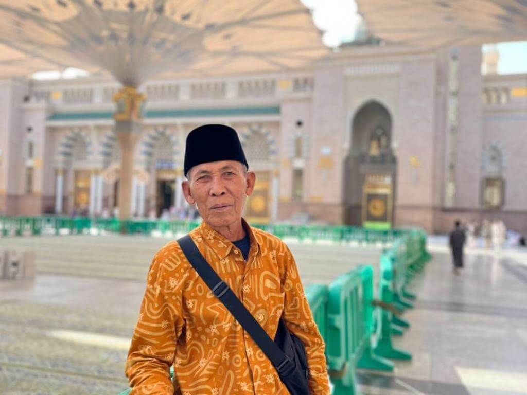 UMROH ZARA TOUR & TRAVEL