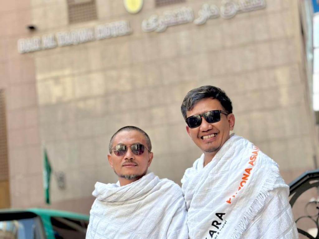 UMROH ZARA TOUR & TRAVEL