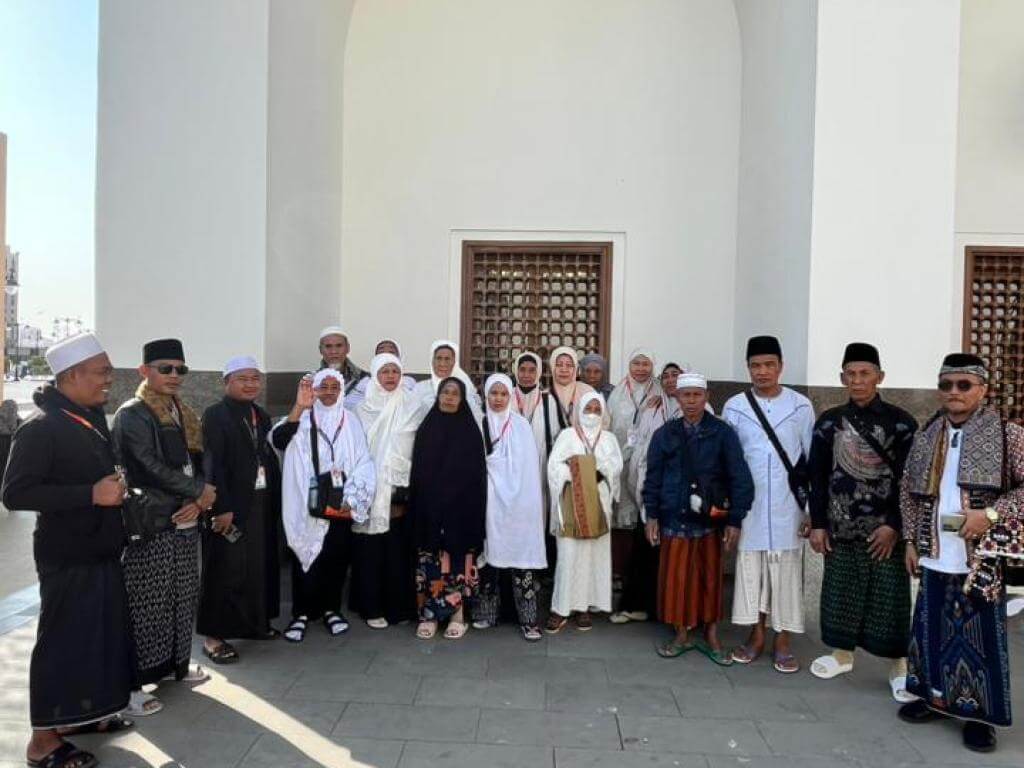 UMROH ZARA TOUR & TRAVEL