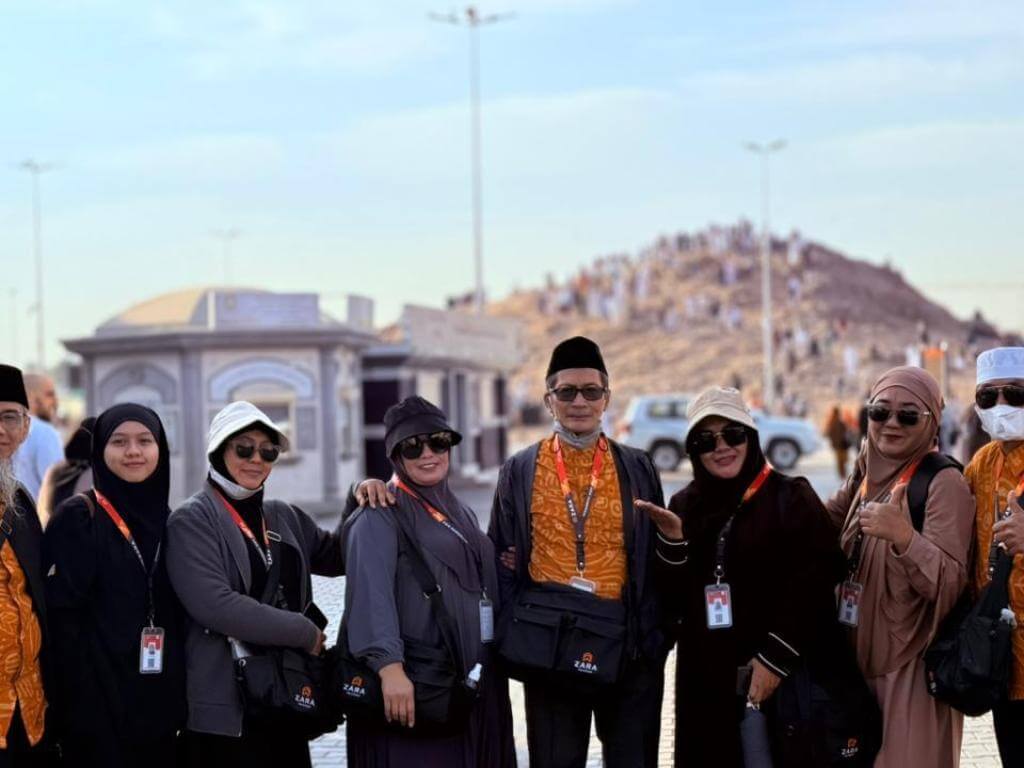 UMROH ZARA TOUR & TRAVEL