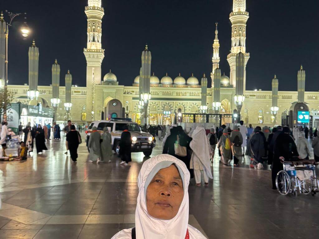 UMROH ZARA TOUR & TRAVEL