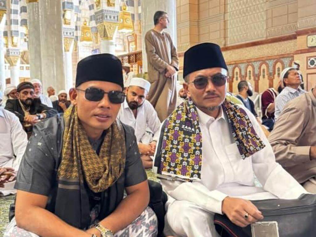 UMROH ZARA TOUR & TRAVEL