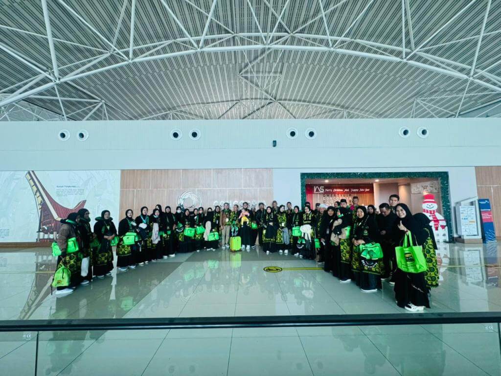 Dokumentasi Keberangkatan Grup Makassar