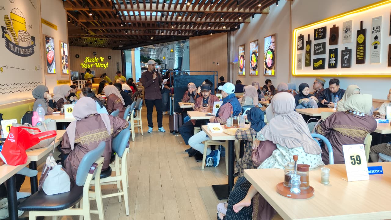 Briefing jamaah Ahlam sebelum keberangkatan