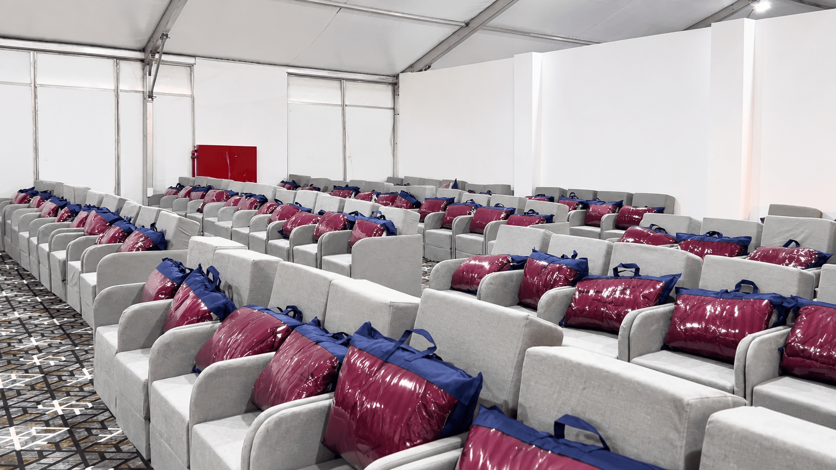 Tenda Arafah Gold