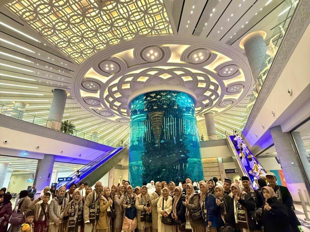 umroh 16 November 2025