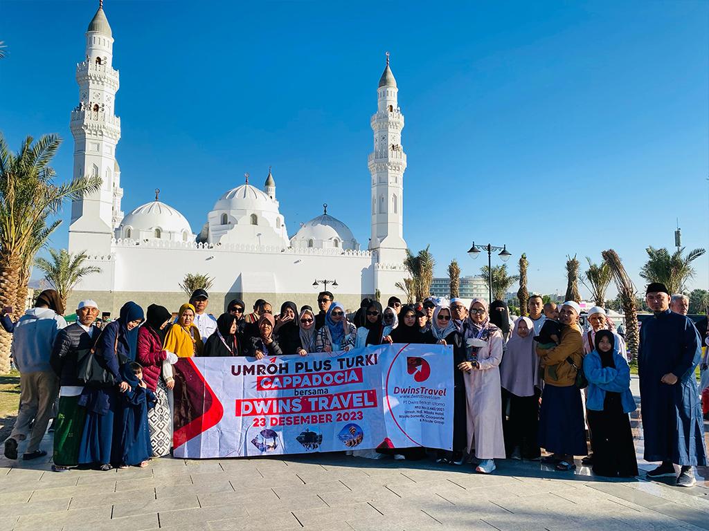 Dokumentasi Keberangkatan Umrah Dwins Travel
