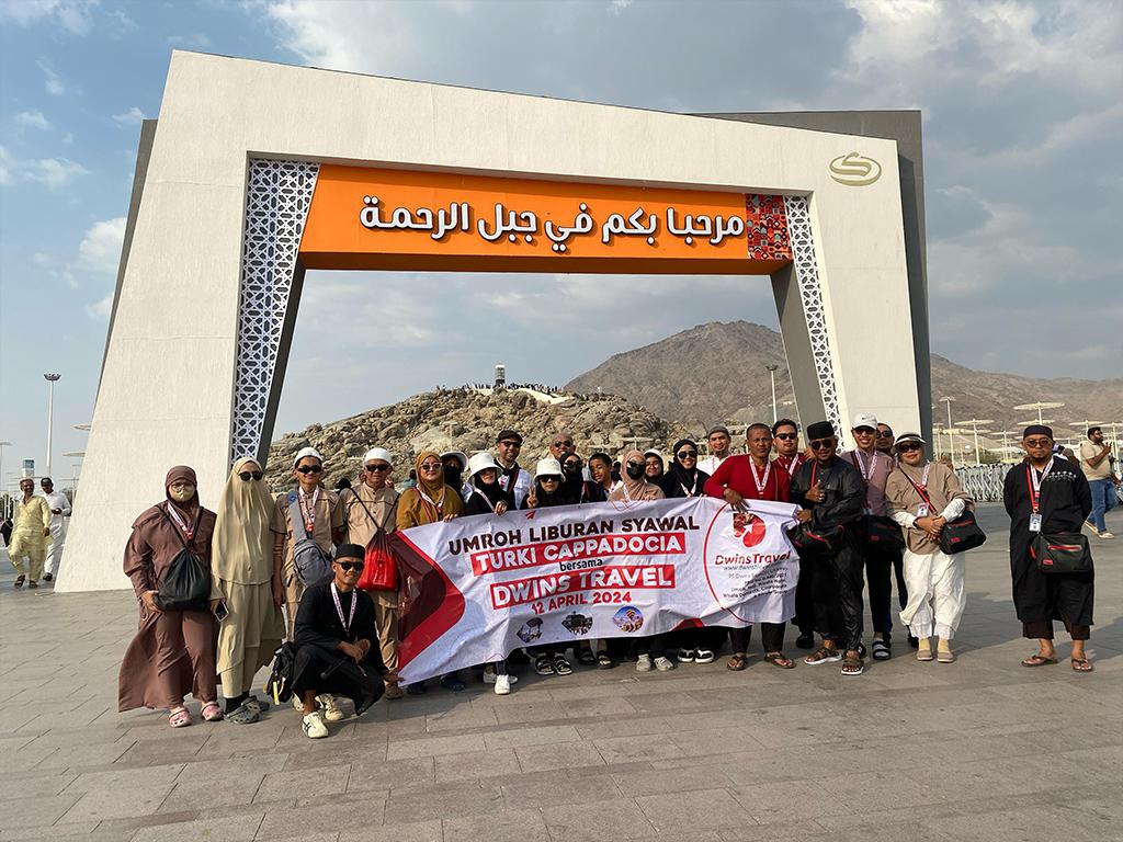 Dokumentasi Keberangkatan Umrah Dwins Travel