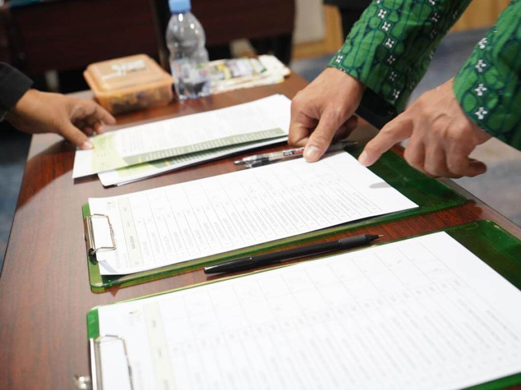 Absensi Keberangkatan Haji 2025