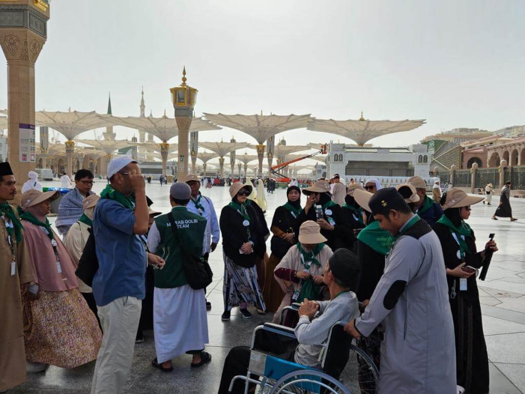Ziarah sekitar Masjid Nabawi