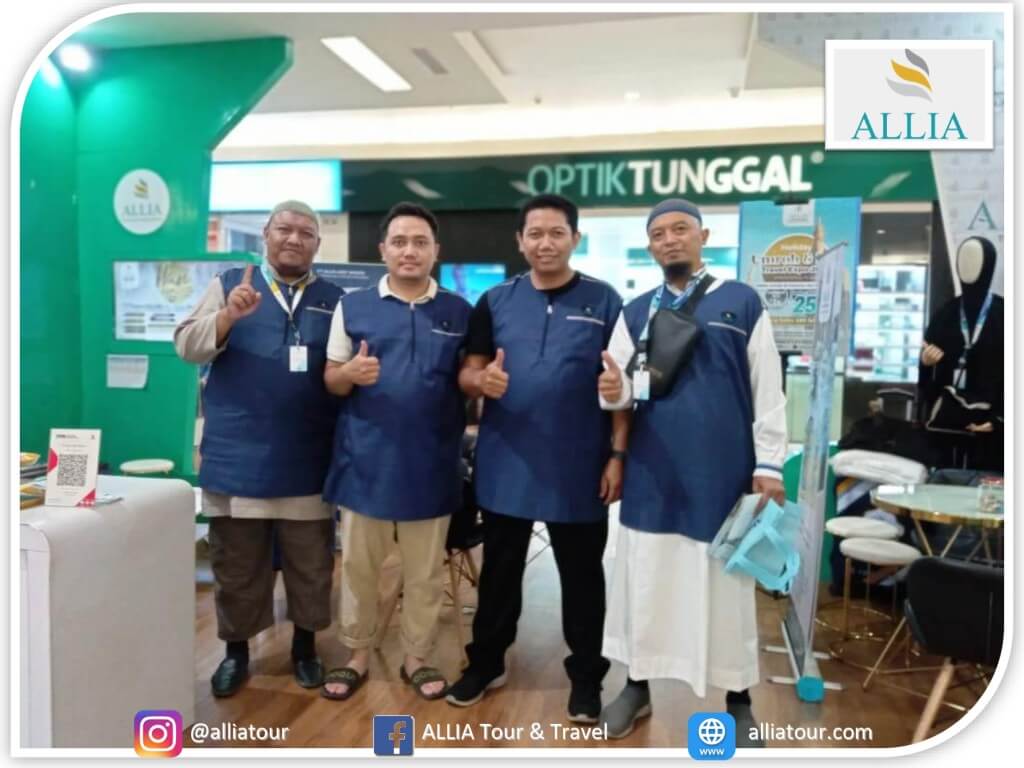 Team Pameran Royal