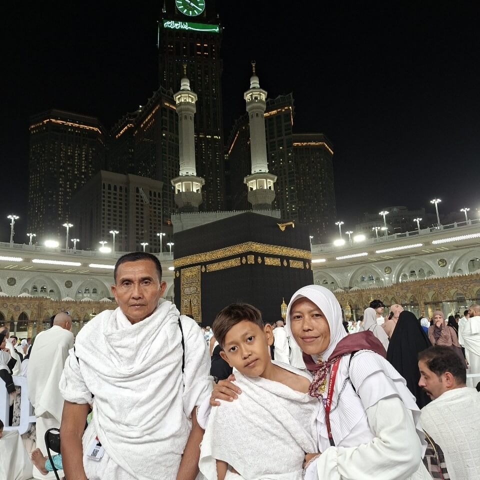 umroh-keluarga3.jpg