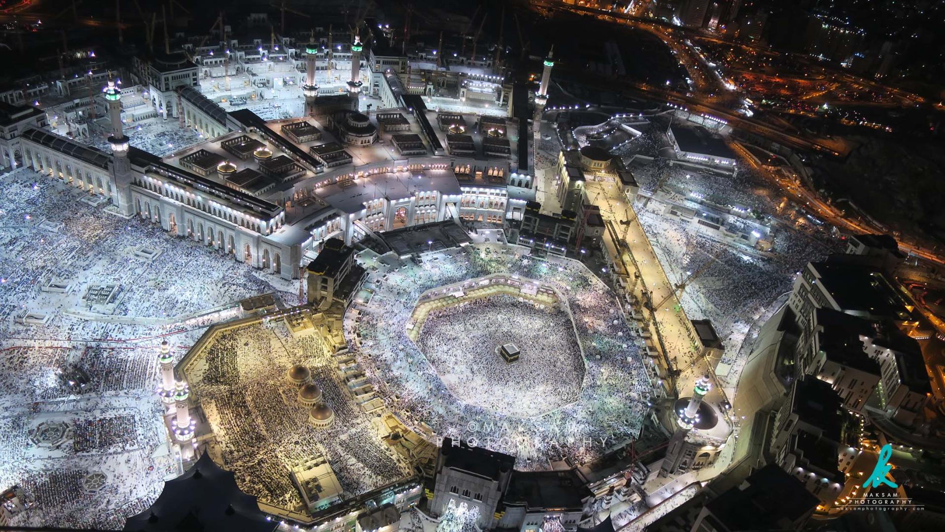 maksamphotography-birds-eye-view-kaaba-1.jpg