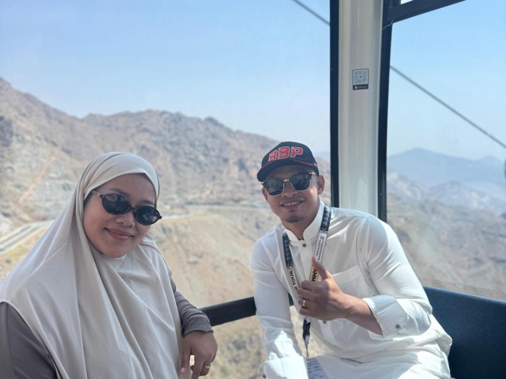 Ammar Tour Umroh+Dubai 08 Juni 2026