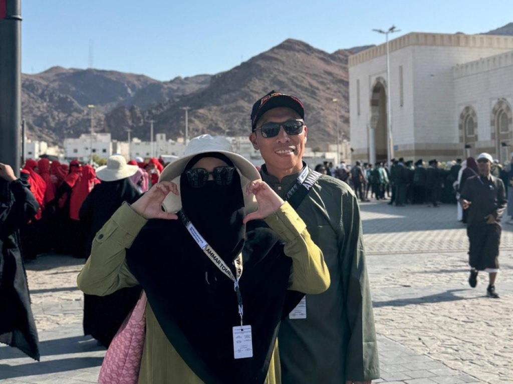 Ammar Tour Umroh+Dubai 08 Juni 2026